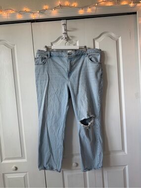 Abercrombie & Fitch High Waisted Straight Jeans